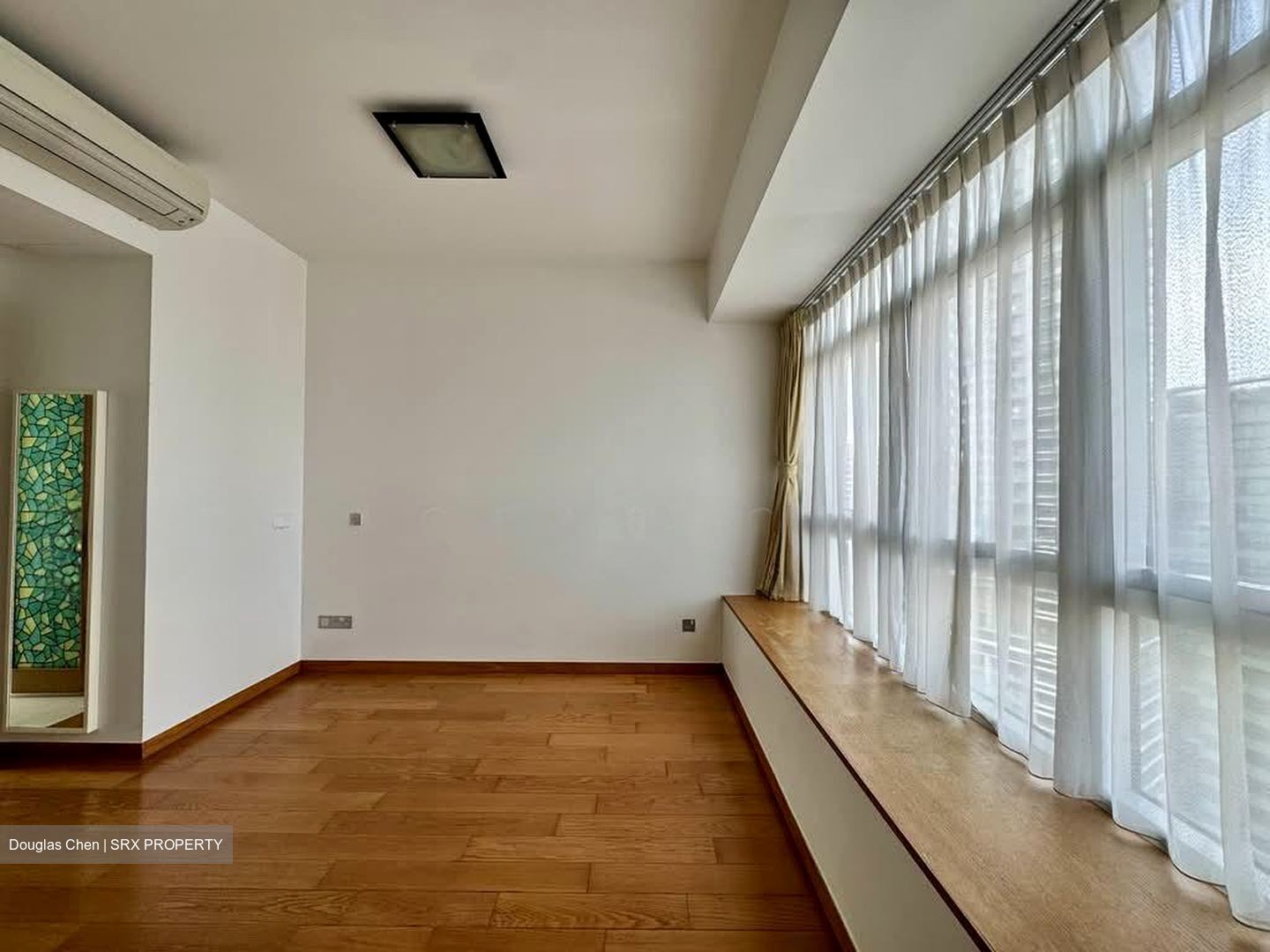 Icon (D2), Apartment #560640311